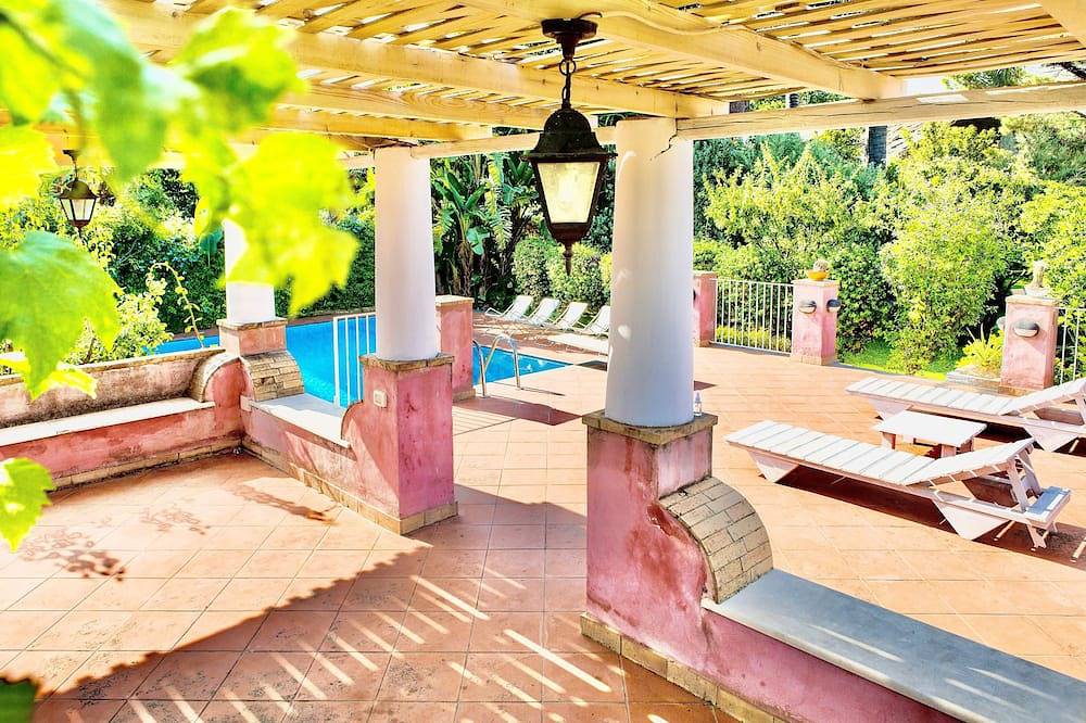 Casa vacanza a Etna a partire da 587€ a notte