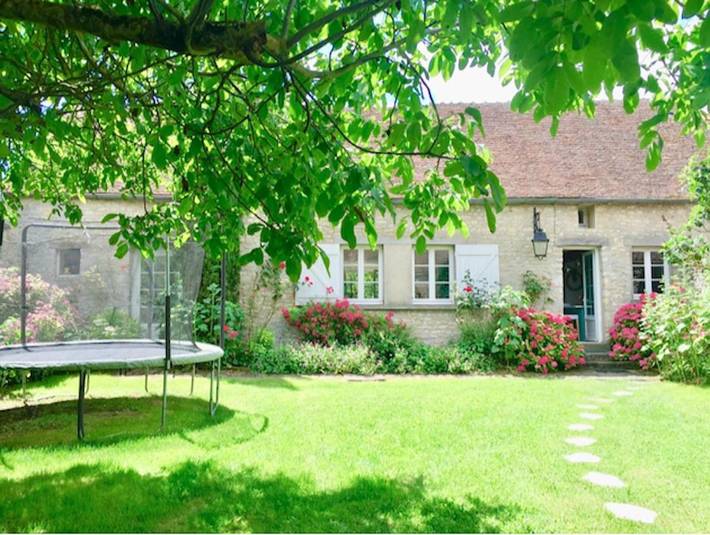 Gîte pour 15 personnes, avec jardin, animaux acceptés à Nangeville