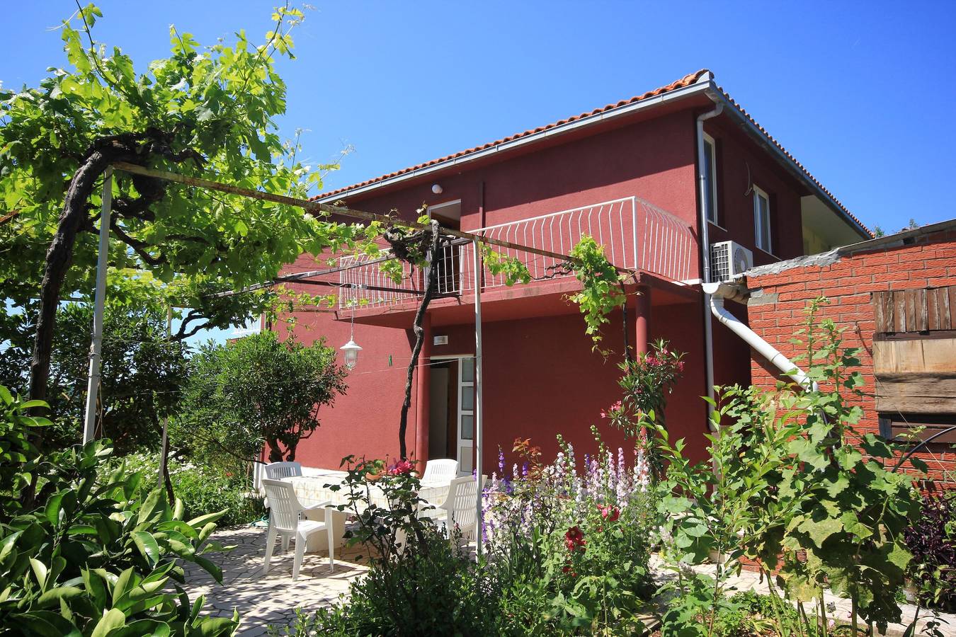 Ganze Wohnung, 2-Zimmer-Ferienwohnung am Strand Kuciste - Perna, Peljesac A-4542-c in Kuciste, Dubrovnik-Neretva