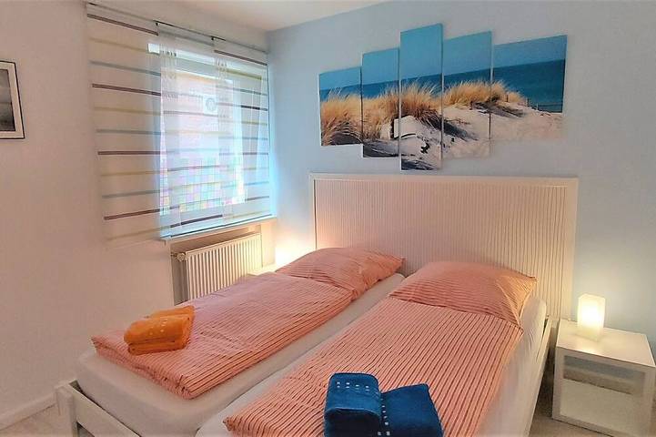 Ferienwohnung für 5 Personen, mit Terrasse und Garten in Eckwarden - 2