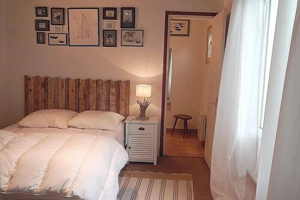 Cabourg  Centre Ville. Gîte 35m²,maison sur jardinet 40m² plein sud.Tout confort in Cabourg, Région de Caen