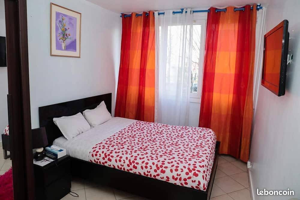 Guest Room  in Villeneuve-Saint-Georges, Valle del Marne