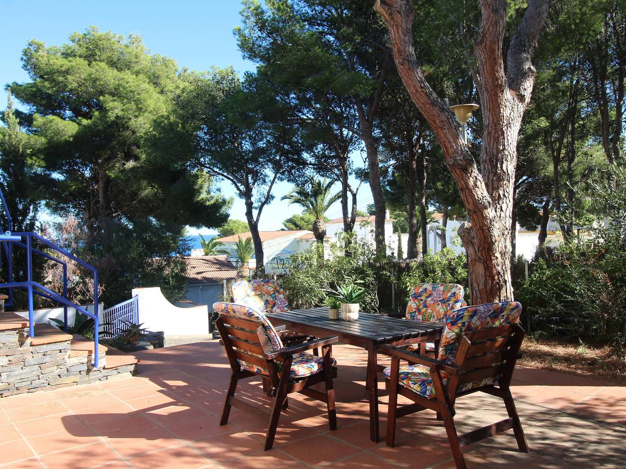 Appartamento intero, Spacious Apartment with Large Terrace and Garage in Fané de Baix, 50m from Llançà Bypass in Llanca, Upper Empordà