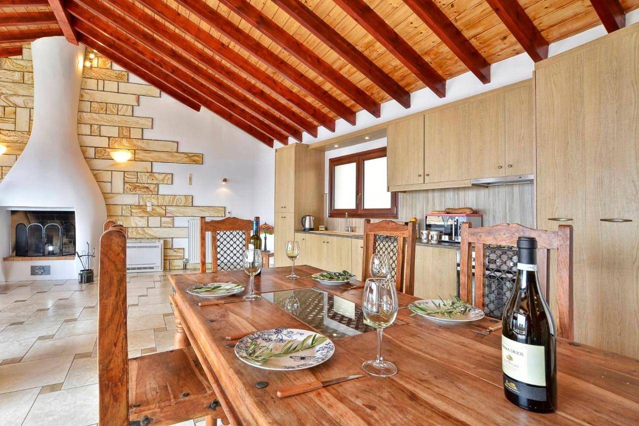 Golden fox Villa in Lakones, Corfou