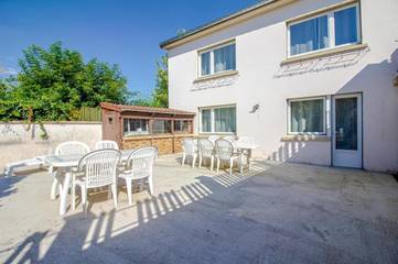Gîte pour 4 personnes, avec terrasse et jardin à Cattenom
