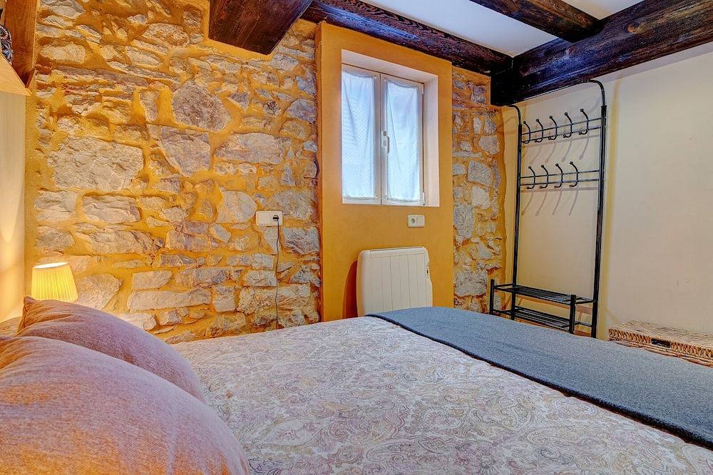 Entire apartment, Wonderful apartment, Hondarribia|Terrace|4Pax, Ir Property Management in Hondarribia, Basque Coast (Spain)