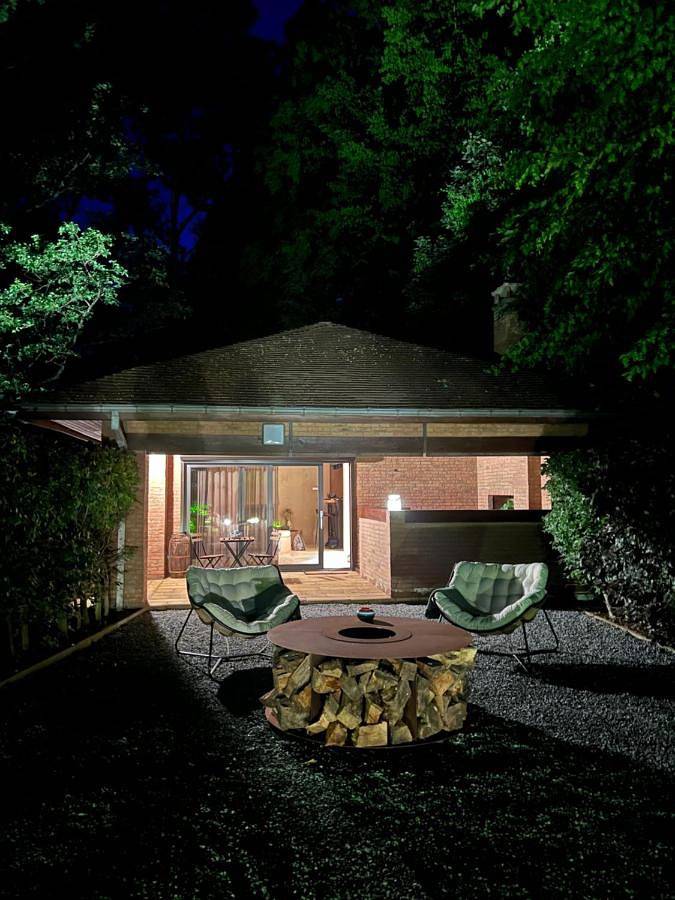 Gîte pour 2 personnes, avec jardin ainsi que terrasse et jacuzzi dans Wépion - 4