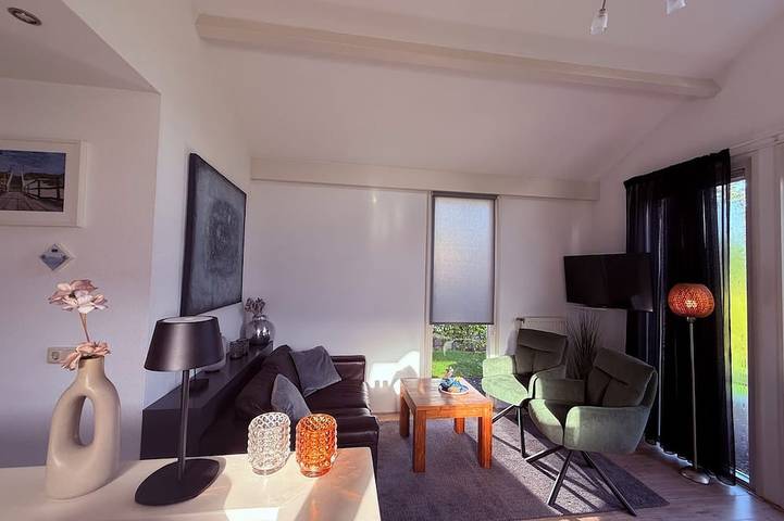 Ferienhaus für 4 Personen, mit Garten und Terrasse in Dirkshorn