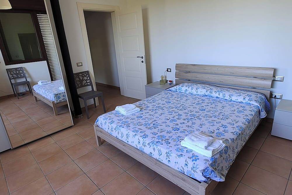 Intera Casa Indipendente con Giardino Nella Collina di Francavilla al Mare in Francavilla al Mare, Chieti Province