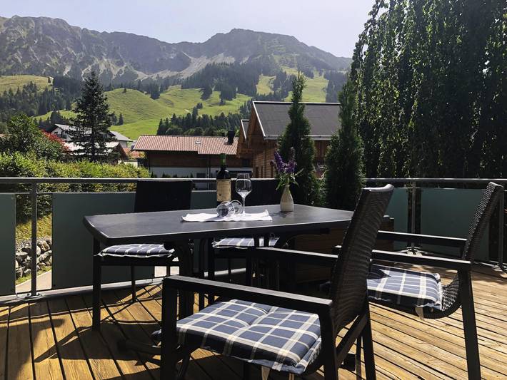 Ferienwohnung für 4 Personen, mit Terrasse und Garten, kinderfreundlich in Bad Hindelang - 3