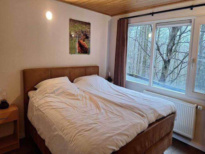 Gîte pour 9 personnes, avec terrasse ainsi que jardin et sauna, animaux acceptés à Manhay - 4
