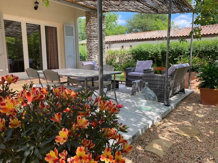 Gîte pour 4 personnes, avec Terrasse ainsi que Jardin et Vue