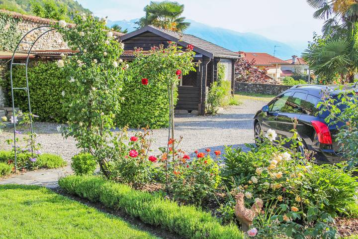 Ferienhaus für 4 Personen, mit Pool und Garten sowie Terrasse am Lago Maggiore - 2