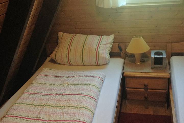 Ferienhaus für 4 Personen, mit Garten und Terrasse sowie Sauna in Gossersweiler-Stein - 4