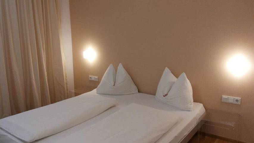 Studio für 2 Personen, mit Balkon in Brand - 4