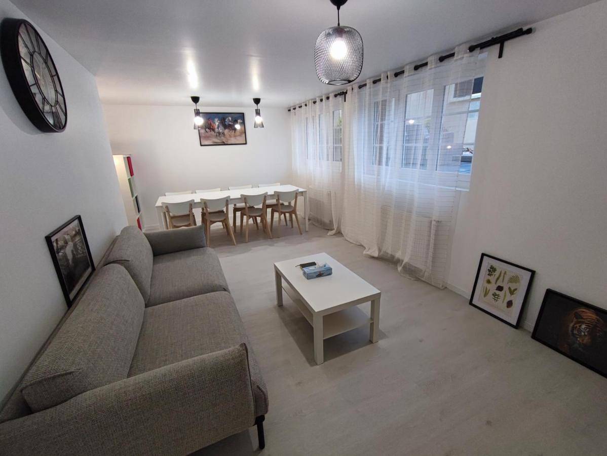 G-Logement-Francilien Villa Parc des expositions Villepinte, Bourget, Astérix , Paris in Goussainville, Val-d'Oise