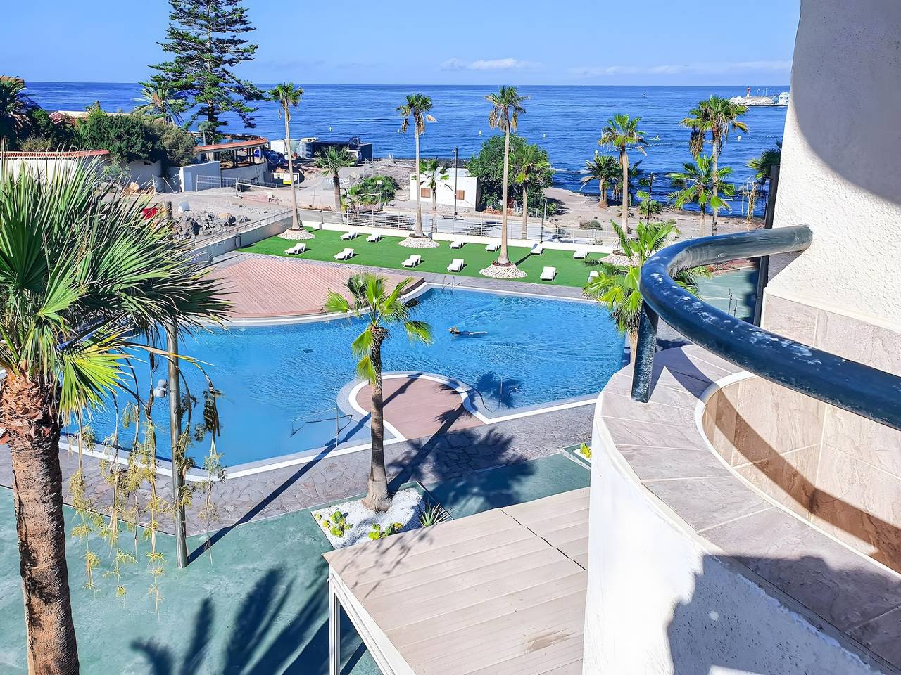 Ganze Wohnung, Ferienwohnung 'Costamar Oceanview 1 Bed' mit Meerblick, Gemeinschaftspool und Wlan in Los Cristianos, Arona