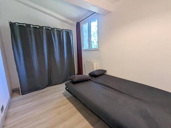 Location de vacances pour 6 personnes, avec piscine et jardin à Puget-Ville - 4