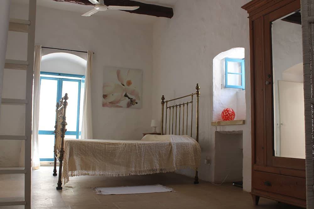 Charmante, 300 jaar oude traditionele boerderij met privé zwembad in Zebbug, Gozo