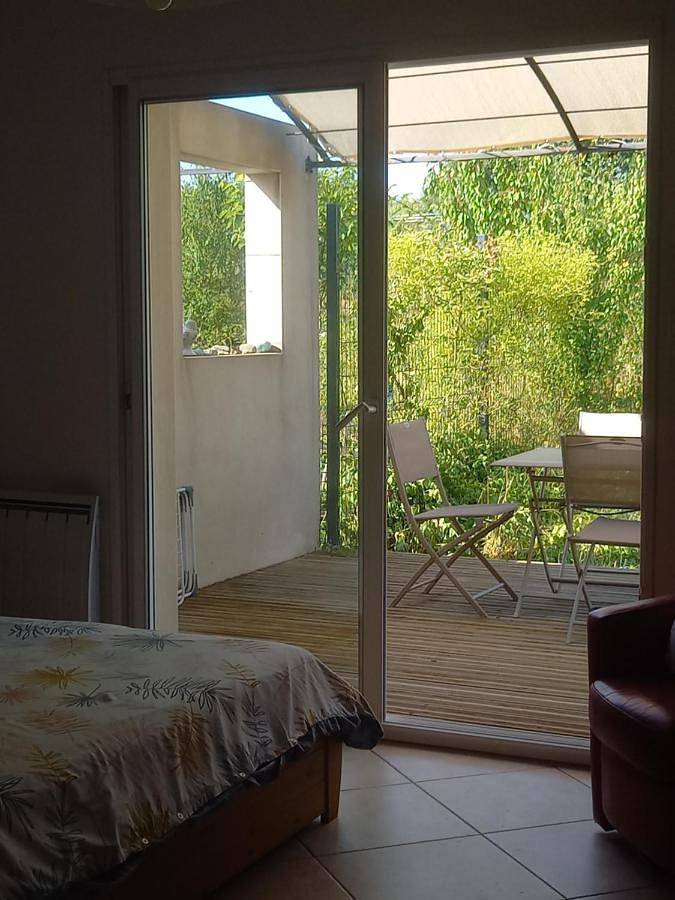 Appartement entier, Studio neuf climatisé in Allègre-les-Fumades, Région d'Alès