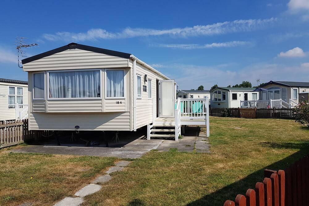 Bungalow for 8 People in Berrow (Somerset), Somerset