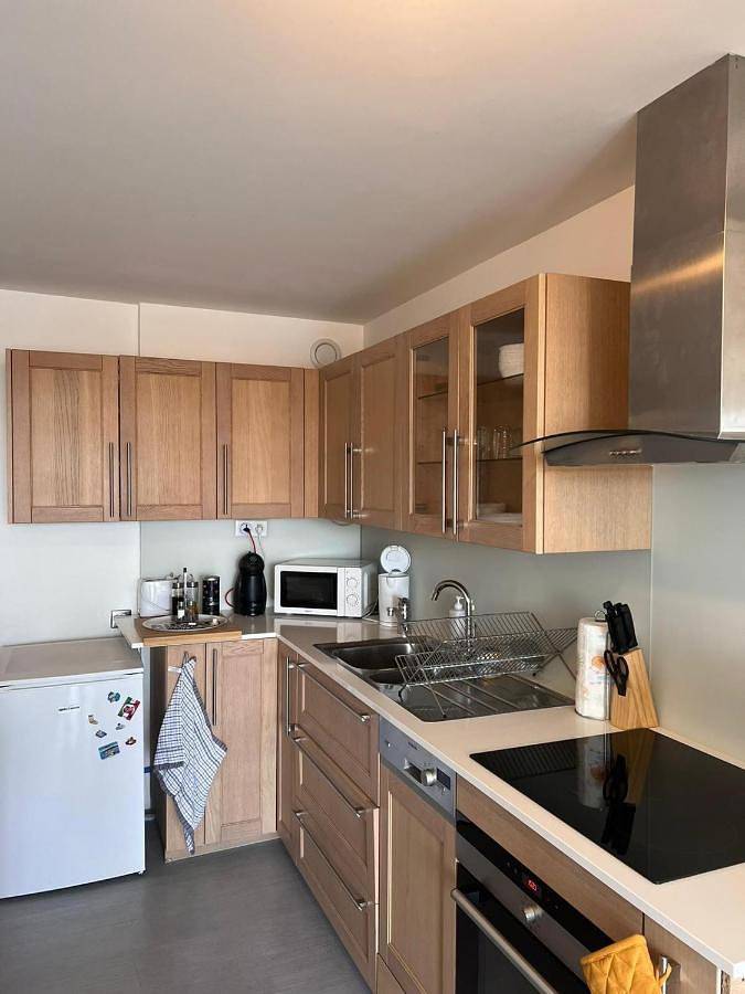 Appartement entier, Appartement T3 Vue Mer La Corniche Sète in Sète, Côte méditerranéenne (France)