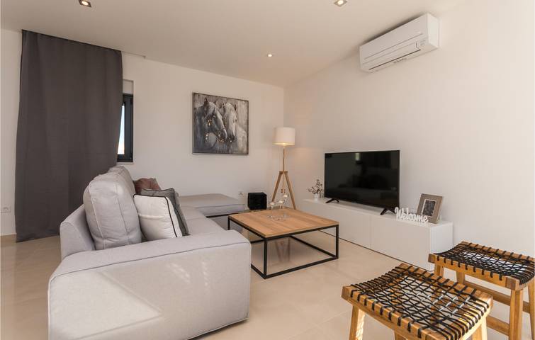 Ferienhaus für 6 Personen, mit Terrasse und Pool in Zadar - 3