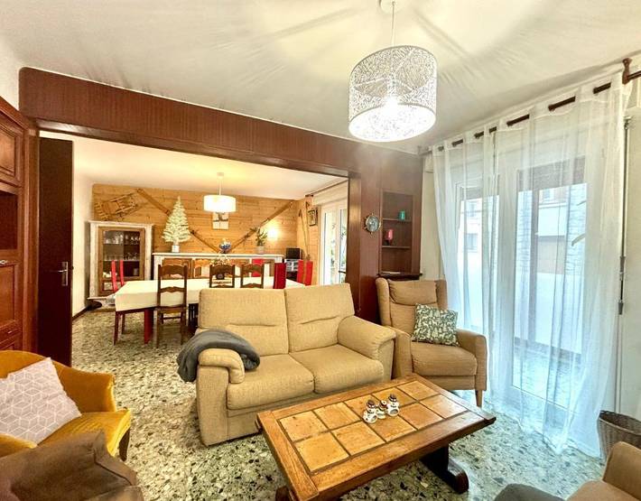 Gîte pour 12 personnes, avec terrasse, animaux acceptés dans Office De Tourisme De Font Romeu - 2