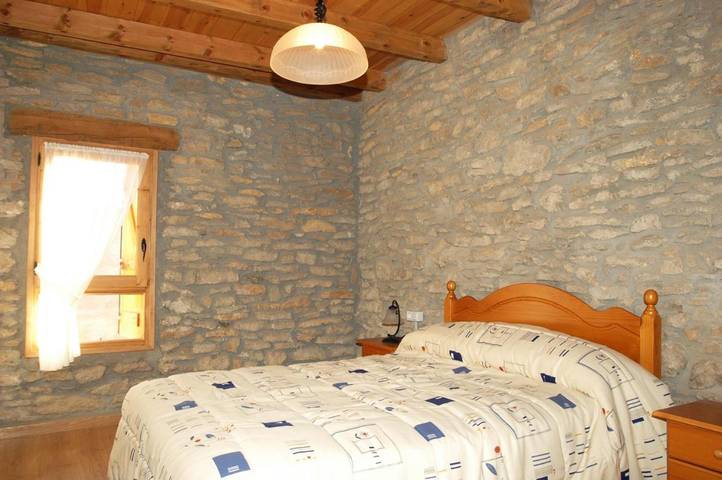 Location de vacances pour 4 personnes, avec terrasse et vue à Àger - 4