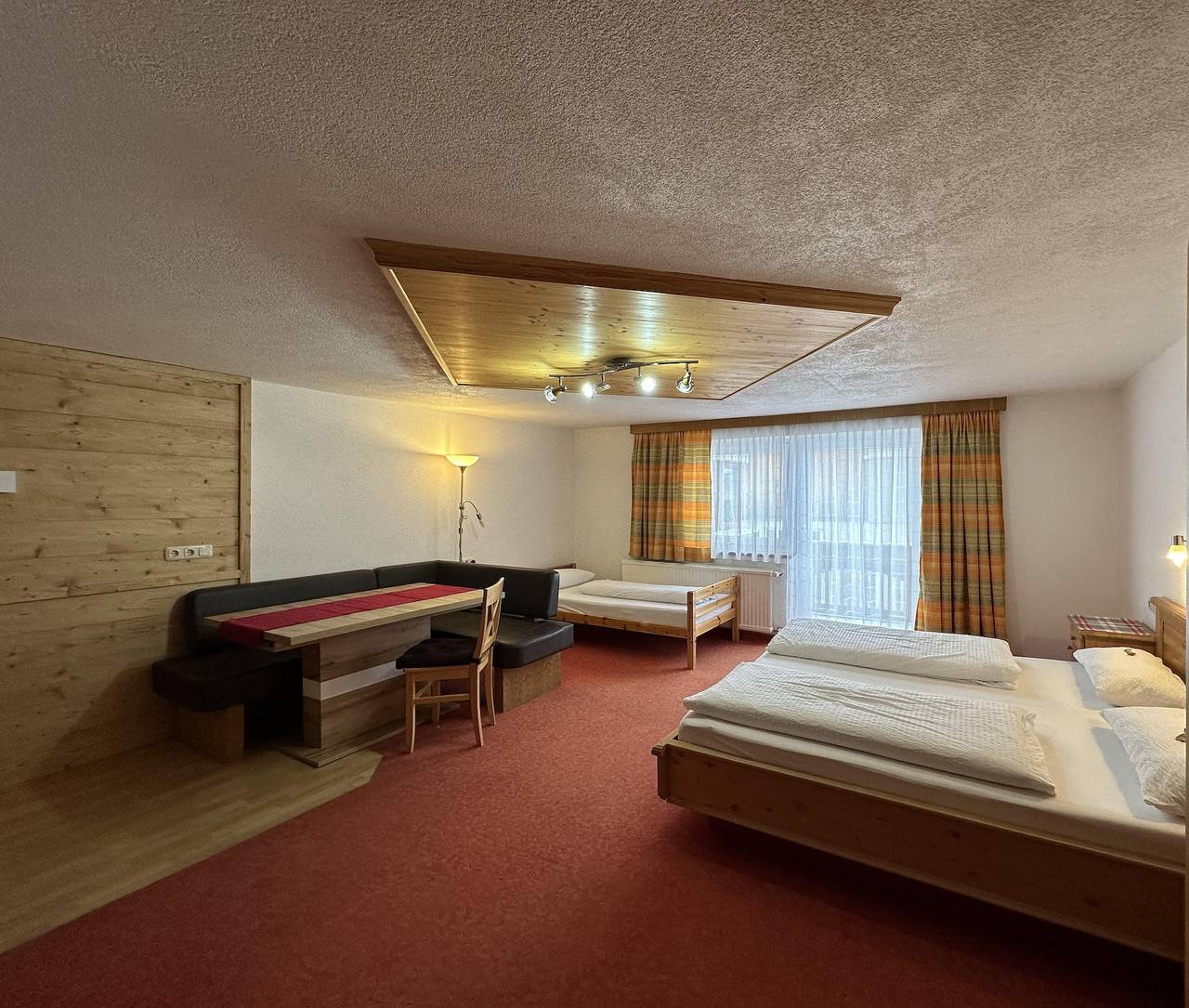 Ganze Ferienwohnung, Doppelzimmer Lechblick 3 in Steeg, Allgäuer Alpen (Österreich)