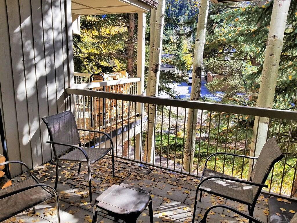 Ganze Wohnung, Ski In / Ski Out | Privater Whirlpool | Schlafmöglichkeiten für 8 | Kostenlose Parkplätze in Arapahoe Basin