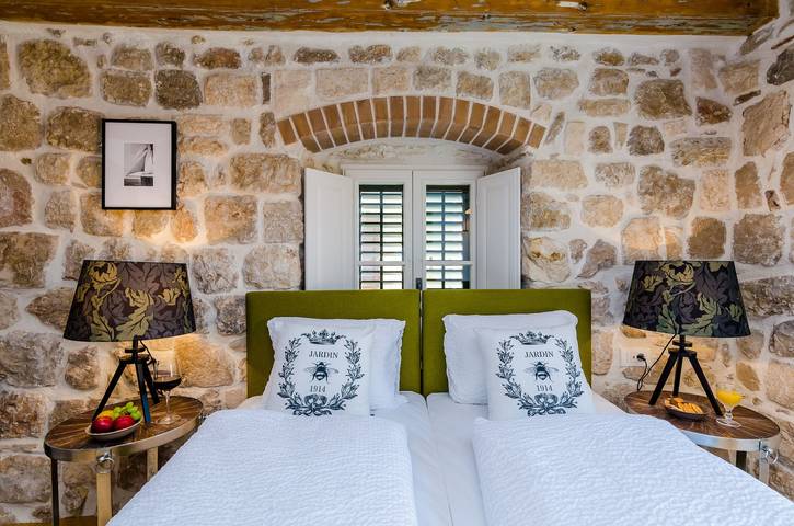 Bed and breakfast for 2 people in Dubrovnik