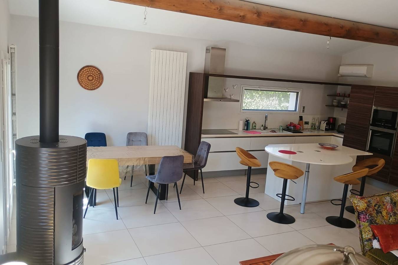 House in Rochefort with Private Pool & Ac in Rochefort-du-Gard, Nimes region