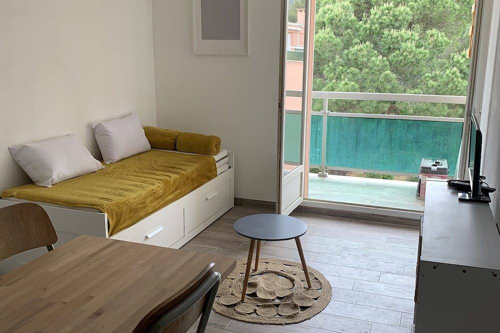Ganze Wohnung, Charmant Studio in Bormes-les-Mimosas, Parc national Port-Cros