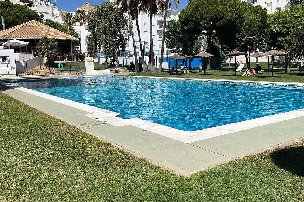 Apartamento entero, Apartamento Pinares del Portil a pie de playa. in Playa Nueva Umbría, El Portil