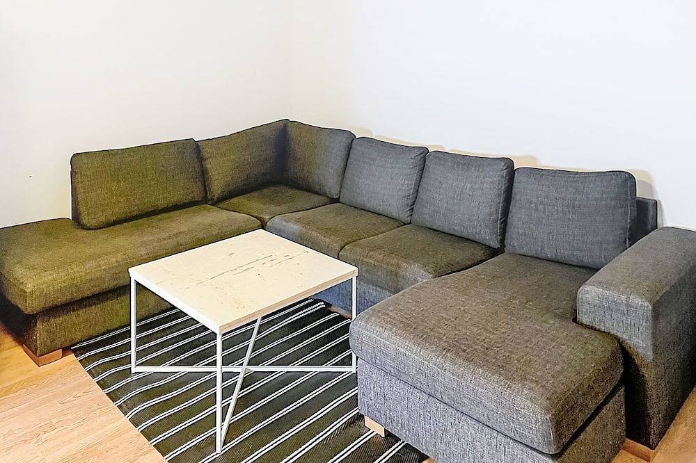 Hel lejlighed, Ferielejlighed for 6 personer med have in Vimmerby, Vimmerby region