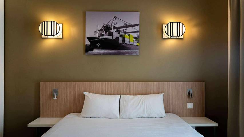 Appart’hôtel pour 2 personnes, avec terrasse et vue