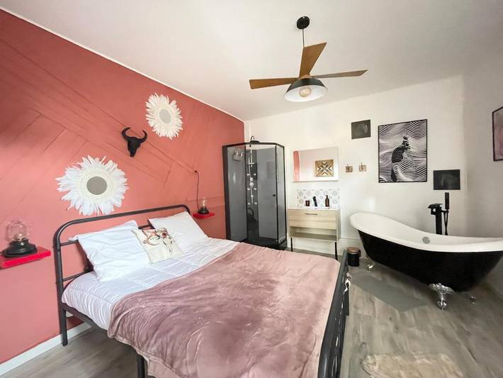 Gîte pour 2 personnes, avec vue et terrasse dans Moulins en Bessin - 4