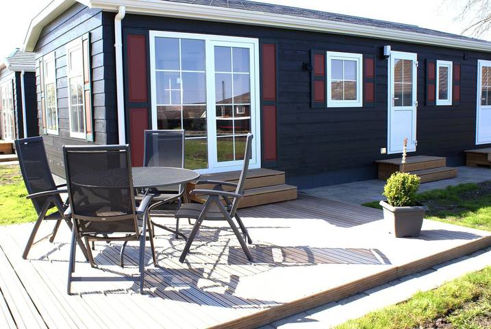 Ferienhaus für 4 Personen, mit Terrasse und Balkon/Terrasse in Giethoorn