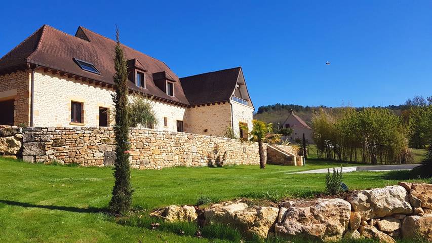 Gîte pour 8 personnes, avec Piscine à Aubas - 3