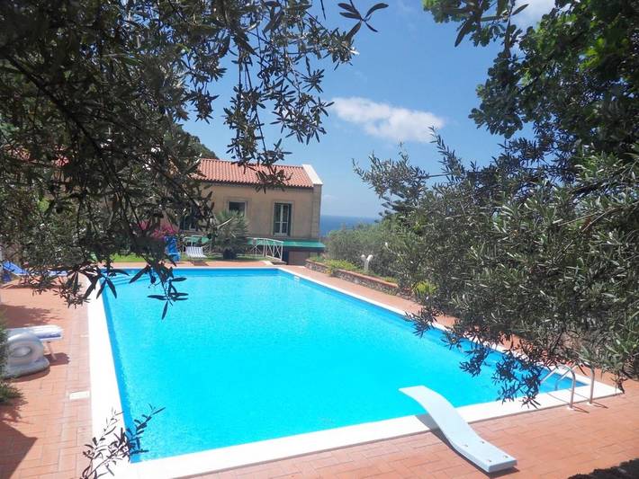 Villa con piscina per 6 persone, con Balcone e Terrazza nonché Giardino e Piscina in Basilicata