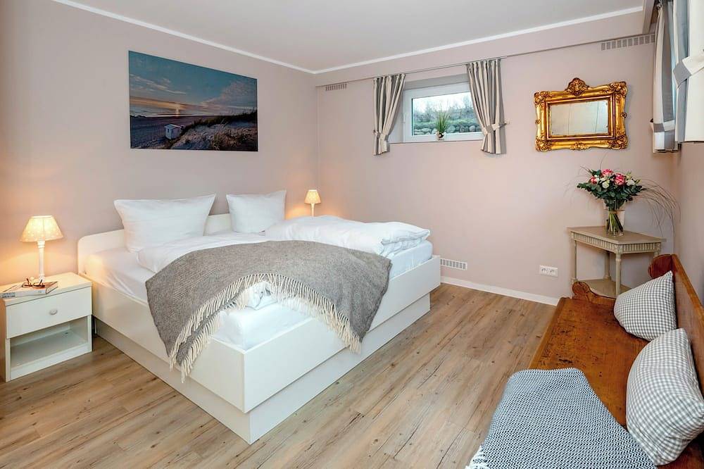 Ganze Wohnung, Fast am Meer    bezahlbar    im Herzen von Westerland in Westerland, Sylt (Gemeinde)