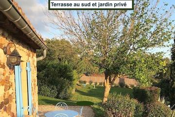 Gîte pour 6 personnes, avec jardin et terrasse, animaux acceptés à La Bruguière