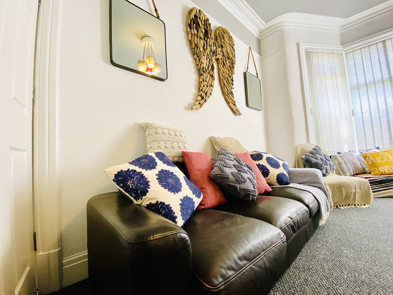 Blackpool - 4 Beds - Sleeps 10 - Pet Friendly in Blackpool Pleasure Beach, Nordwestengland