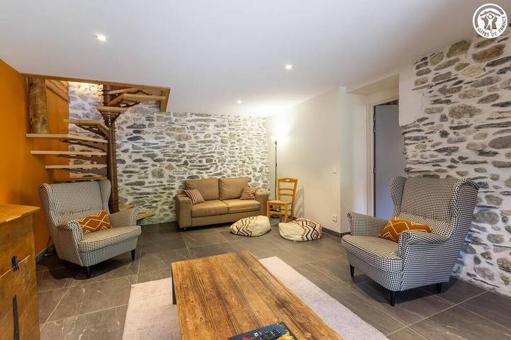 Location de vacances pour 6 personnes, avec jardin et terrasse à Aigueblanche - 3