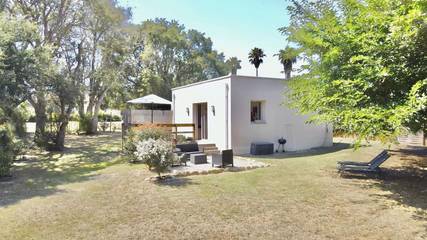 Gîte pour 5 personnes, avec jardin et vue à Santa-Lucia-di-Moriani