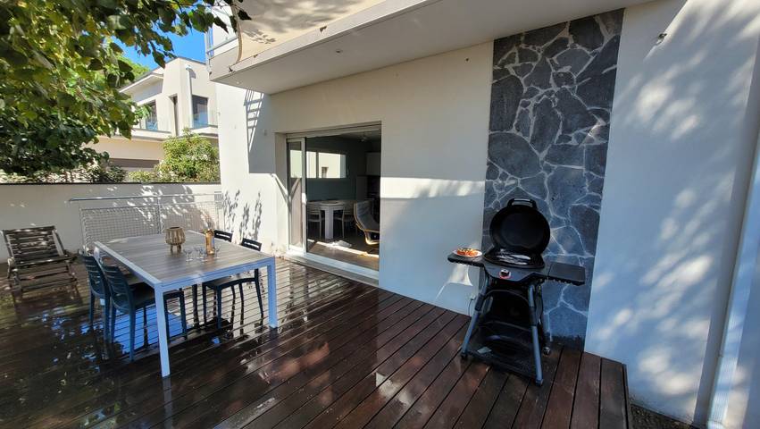 Gîte pour 4 personnes, avec Balcon ainsi que Terrasse et Jardin