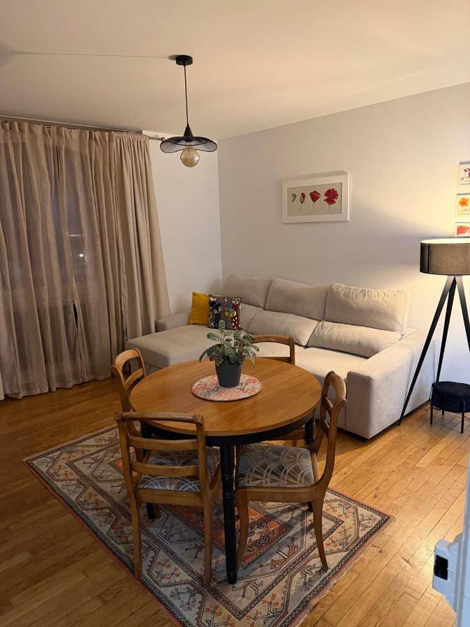 Gîte pour 4 personnes, avec vue sur le lac et vue, animaux acceptés à Besançon - 2