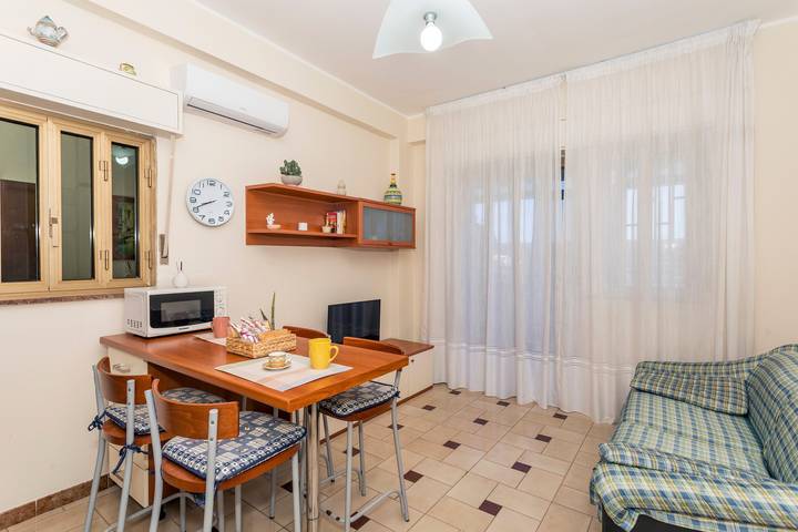 Appartamento per 4 persone, con balcone a Sant'Anna (Catane)