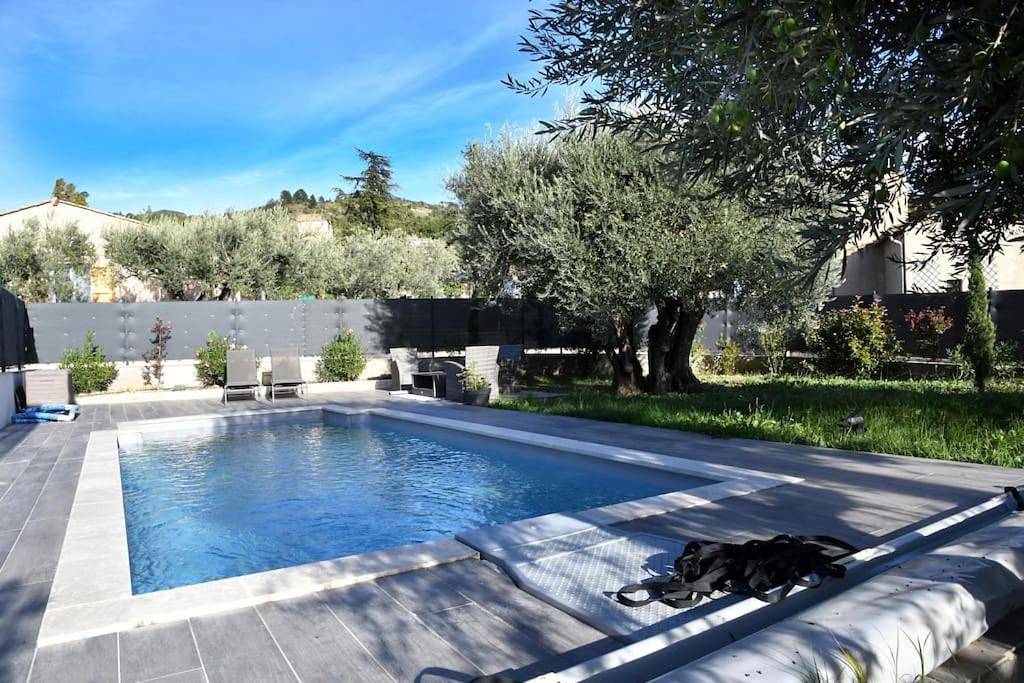 Villa Le Clos des Oliviers in L'Escale (Alpes-de-Haute-Provence), Région de Forcalquier